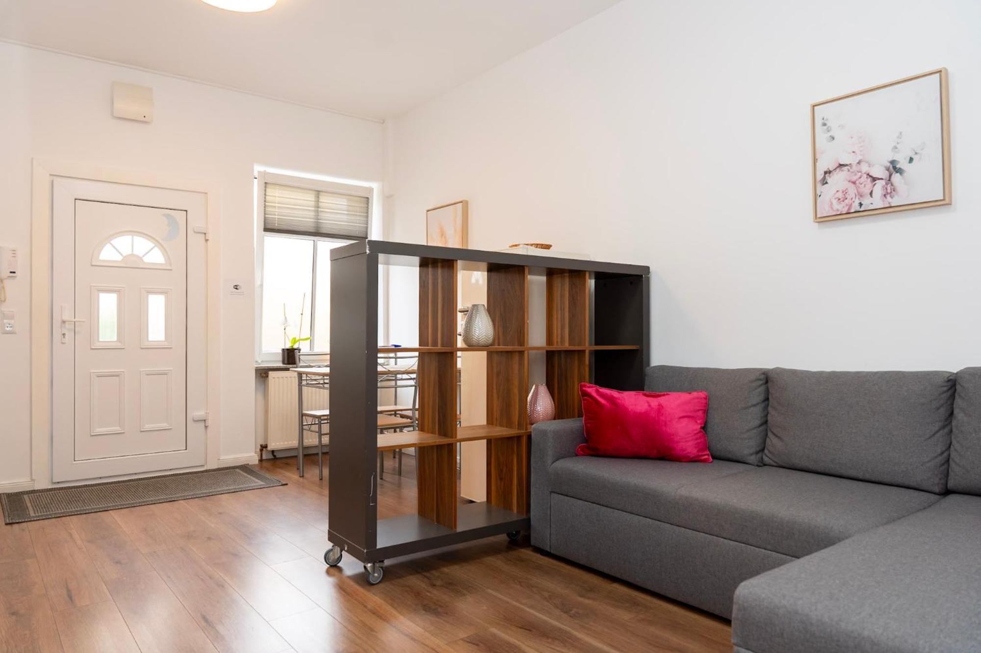 Cosy Nest - Apartment By Comfort Housing Falkensee Buitenkant foto